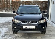 Mitsubishi Outlander 1