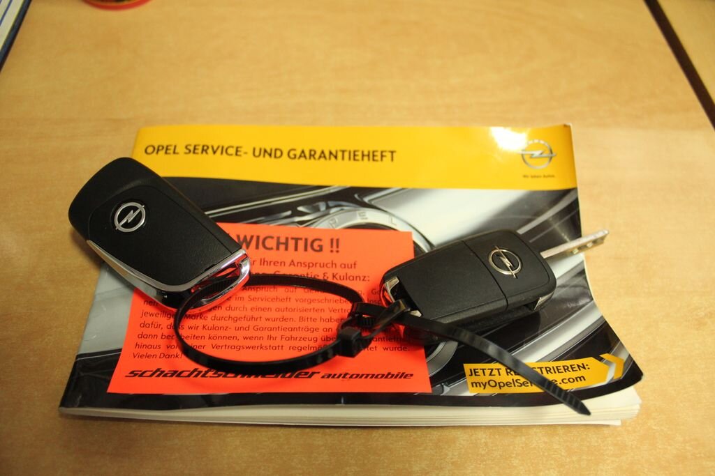 Opel Insignia Kombi 2,0 l 120 kw