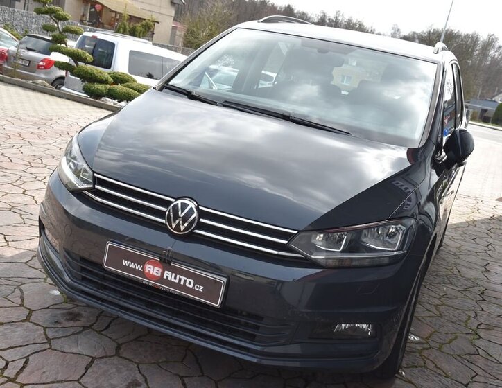 Volkswagen Touran MPV 2,0 l 90 kw
