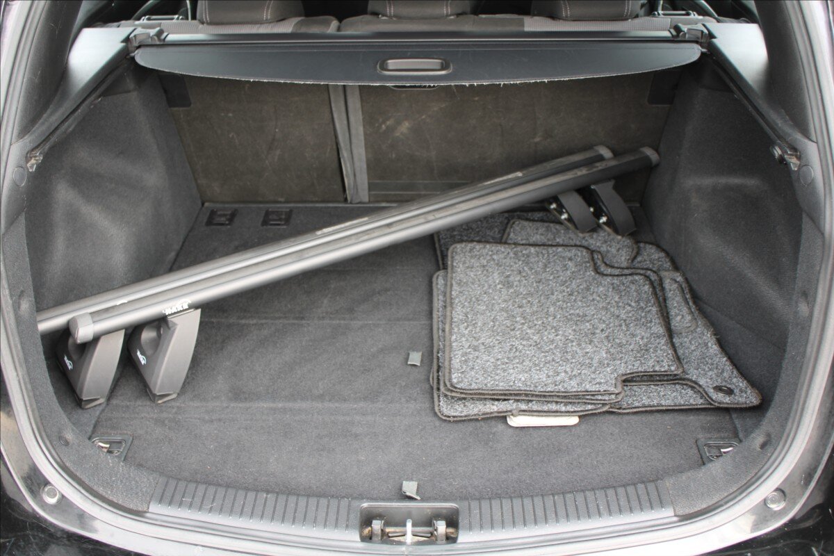 Hyundai i30 Kombi 1,6 l 88 kw