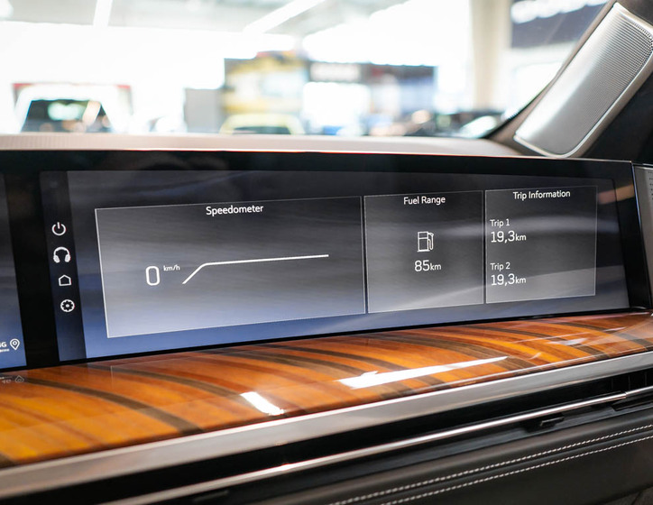 Cadillac Escalade 35