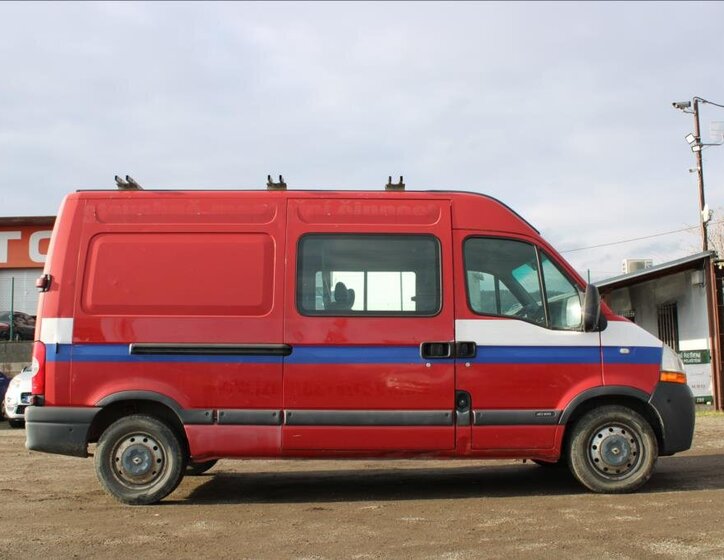 Renault Master 4