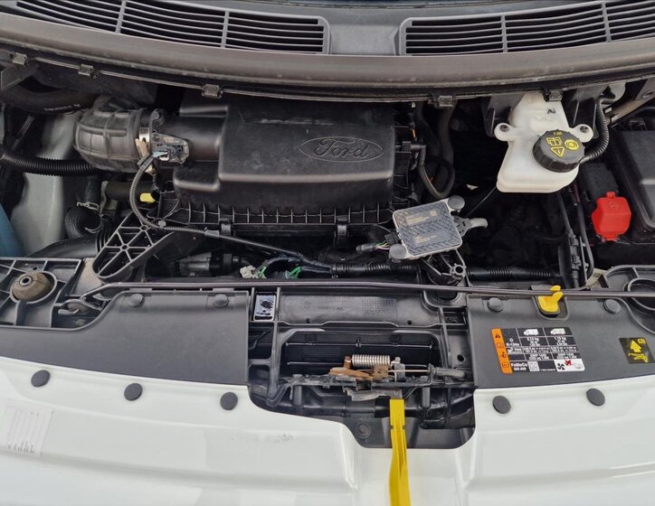 Ford Transit Custom Skříň 2,0 l 77 kw