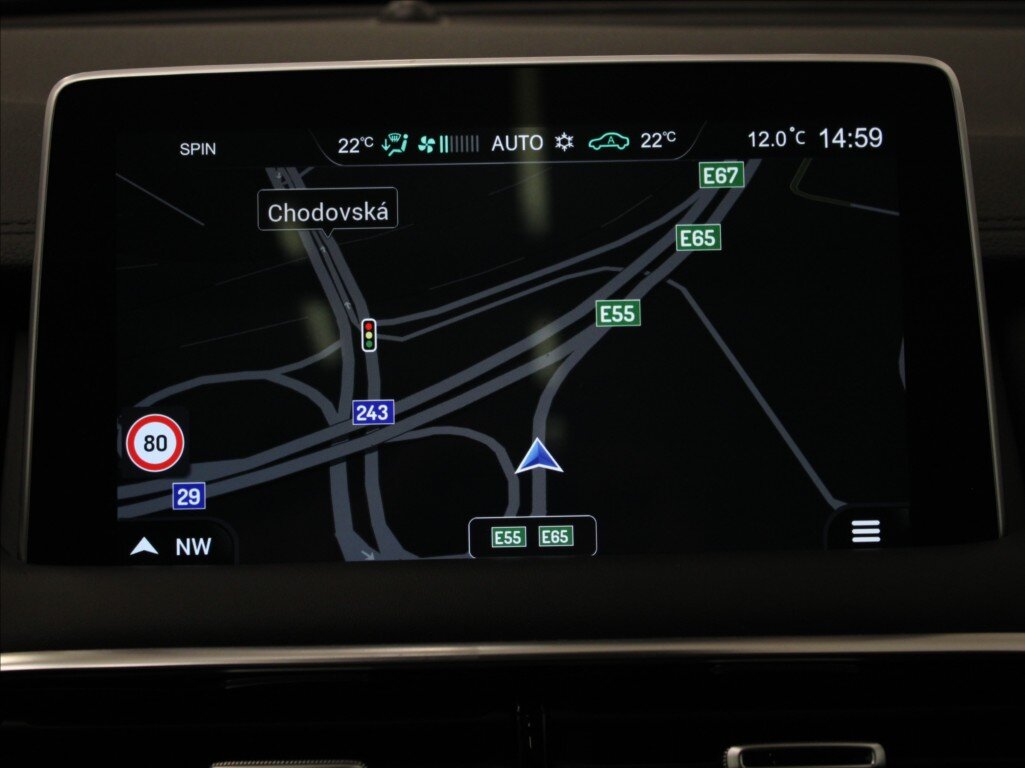 MG EHS SUV / Terénní 1,5 l 190 kw