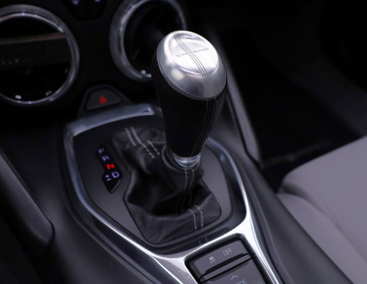 Chevrolet Camaro Kupé 6,2 l 333 kw