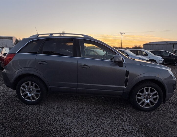 Opel Antara 4