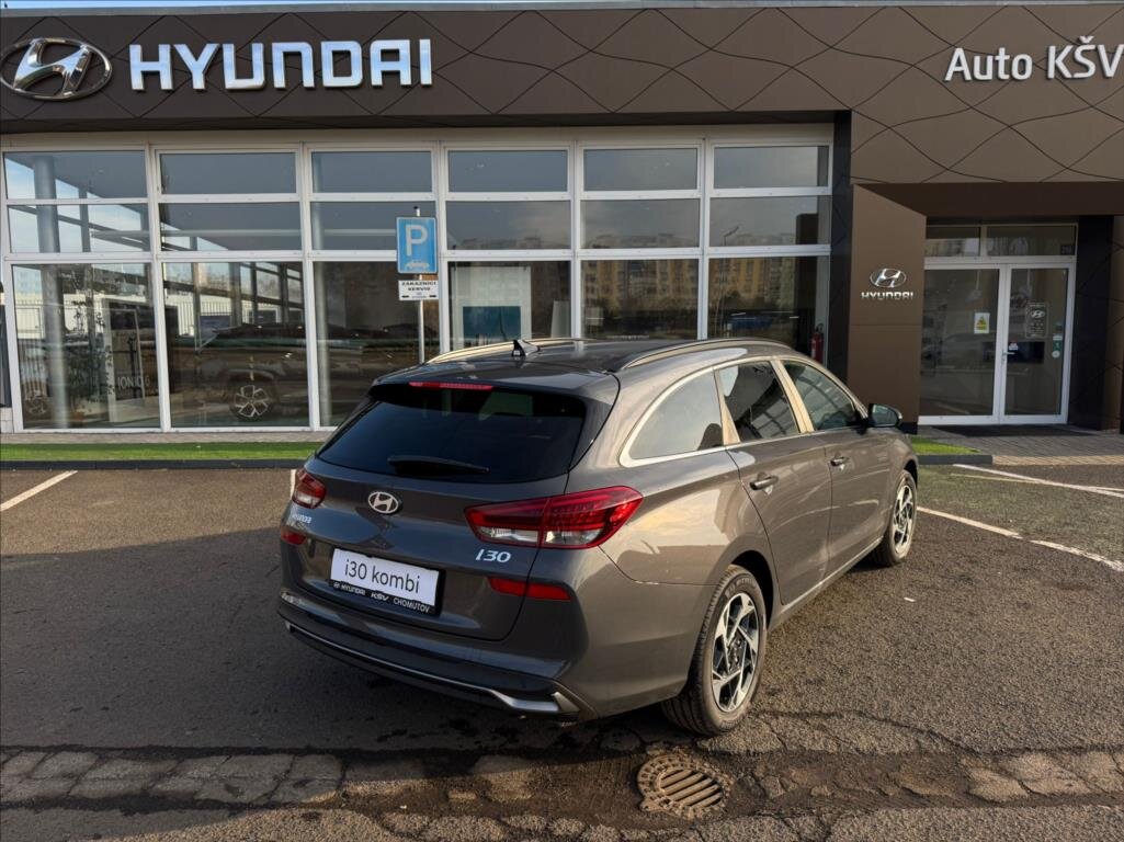 Hyundai i30 Kombi 1,5 l 70 kw