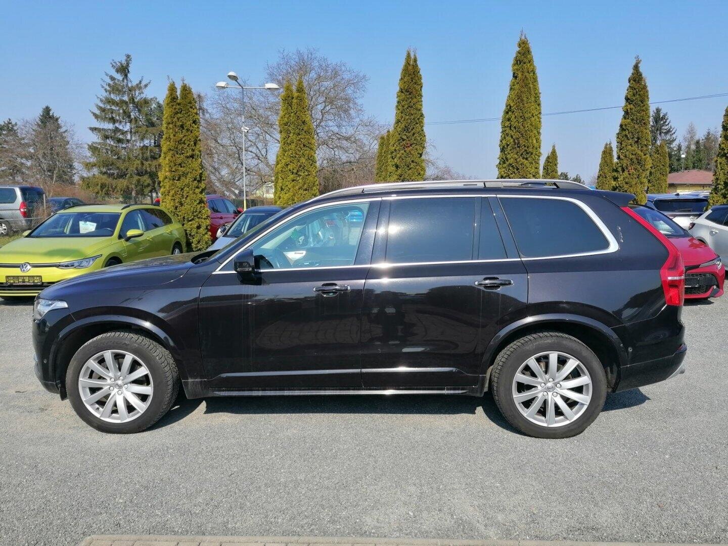 Volvo XC90 Kombi 2,0 l 165 kw