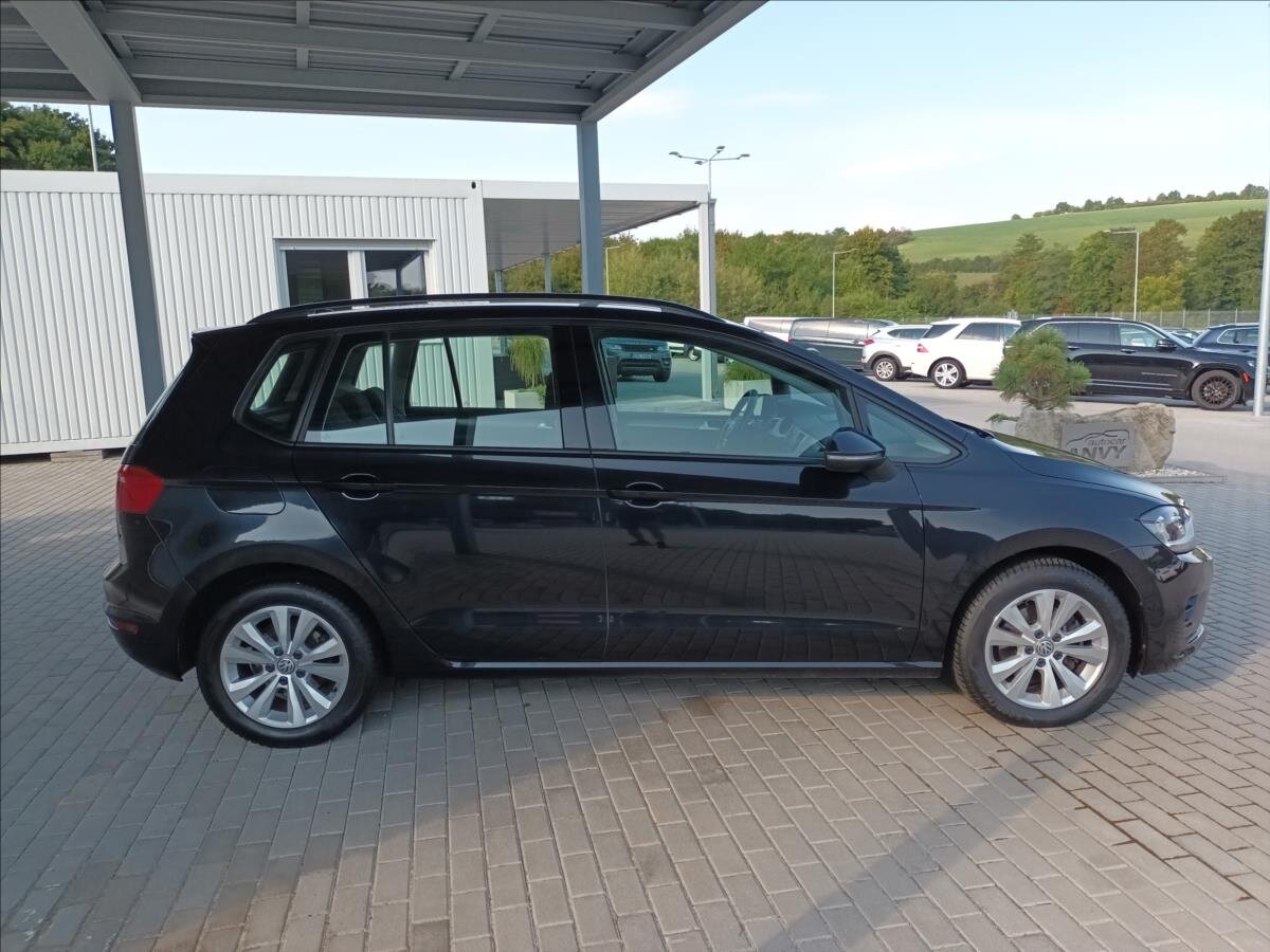 Volkswagen Golf Sportsvan MPV 1,4 l 92 kw