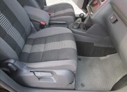 Volkswagen Touran 16