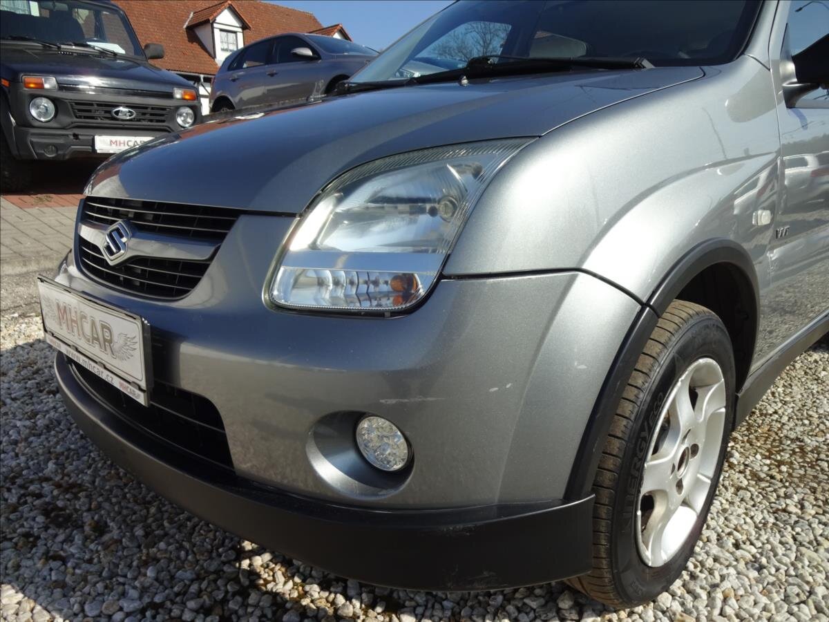 Suzuki Ignis Kombi 1,3 l 68 kw