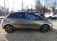 Toyota Yaris Kombi 1,3 l 73 kw