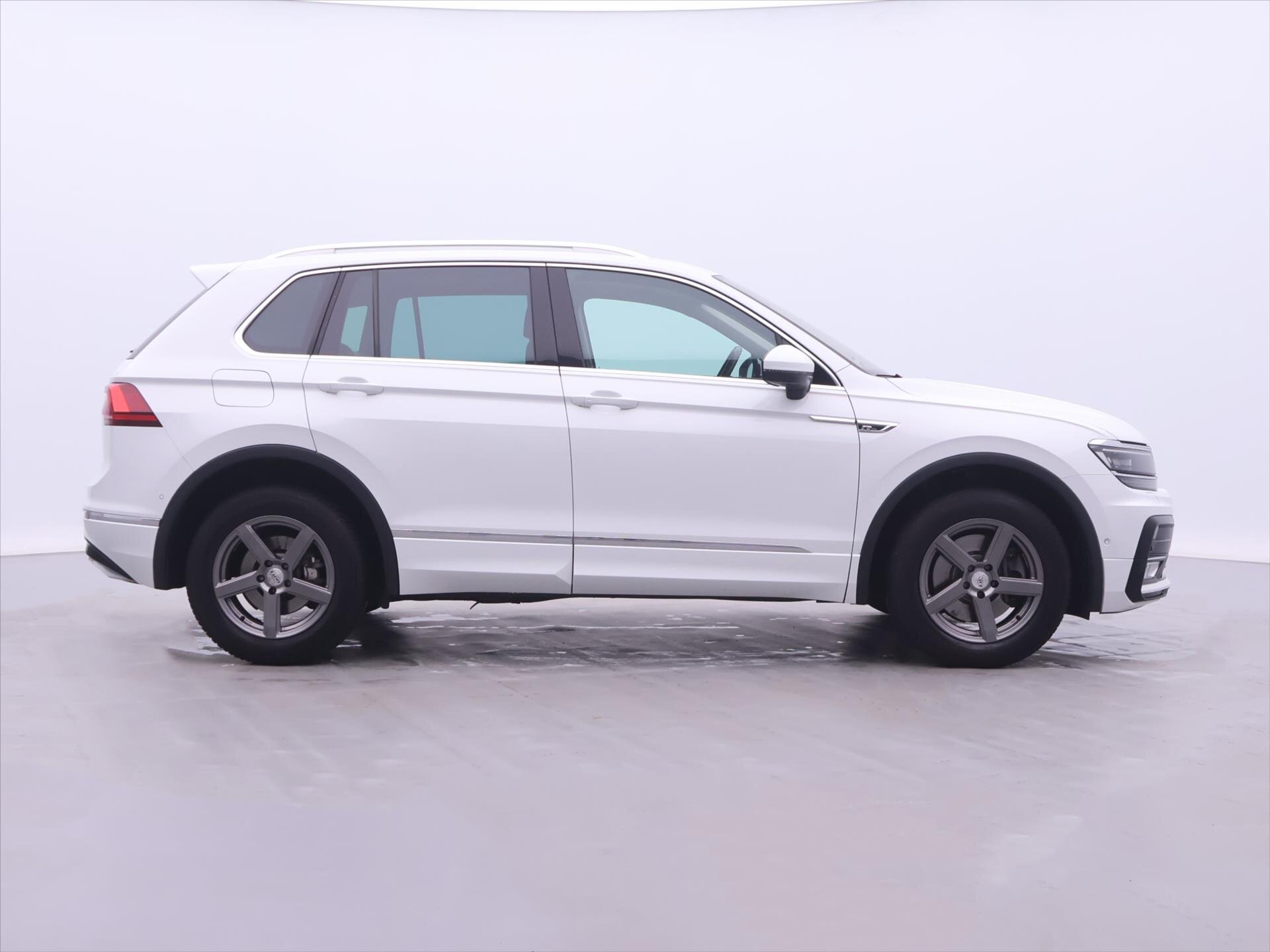Volkswagen Tiguan SUV 2,0 l 176 kw