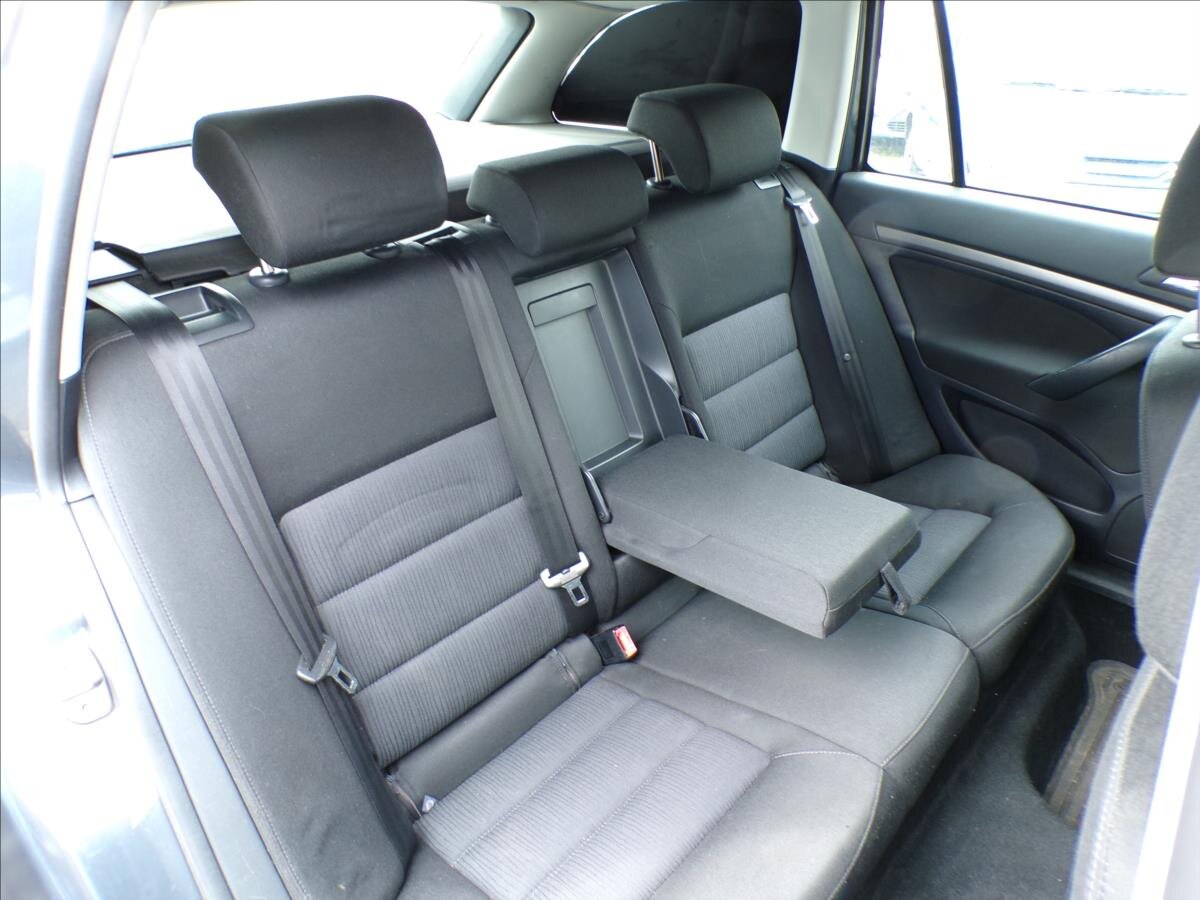 Škoda Octavia Kombi 2,0 l 103 kw