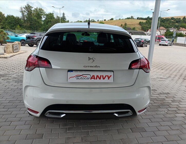 Citroën DS4 Hatchback 1,6 l 147 kw