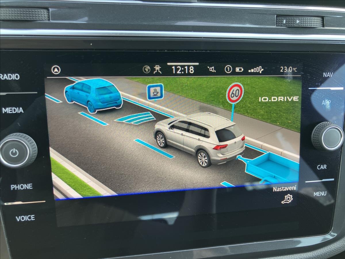 Volkswagen Tiguan SUV / Terénní 2,0 l 110 kw