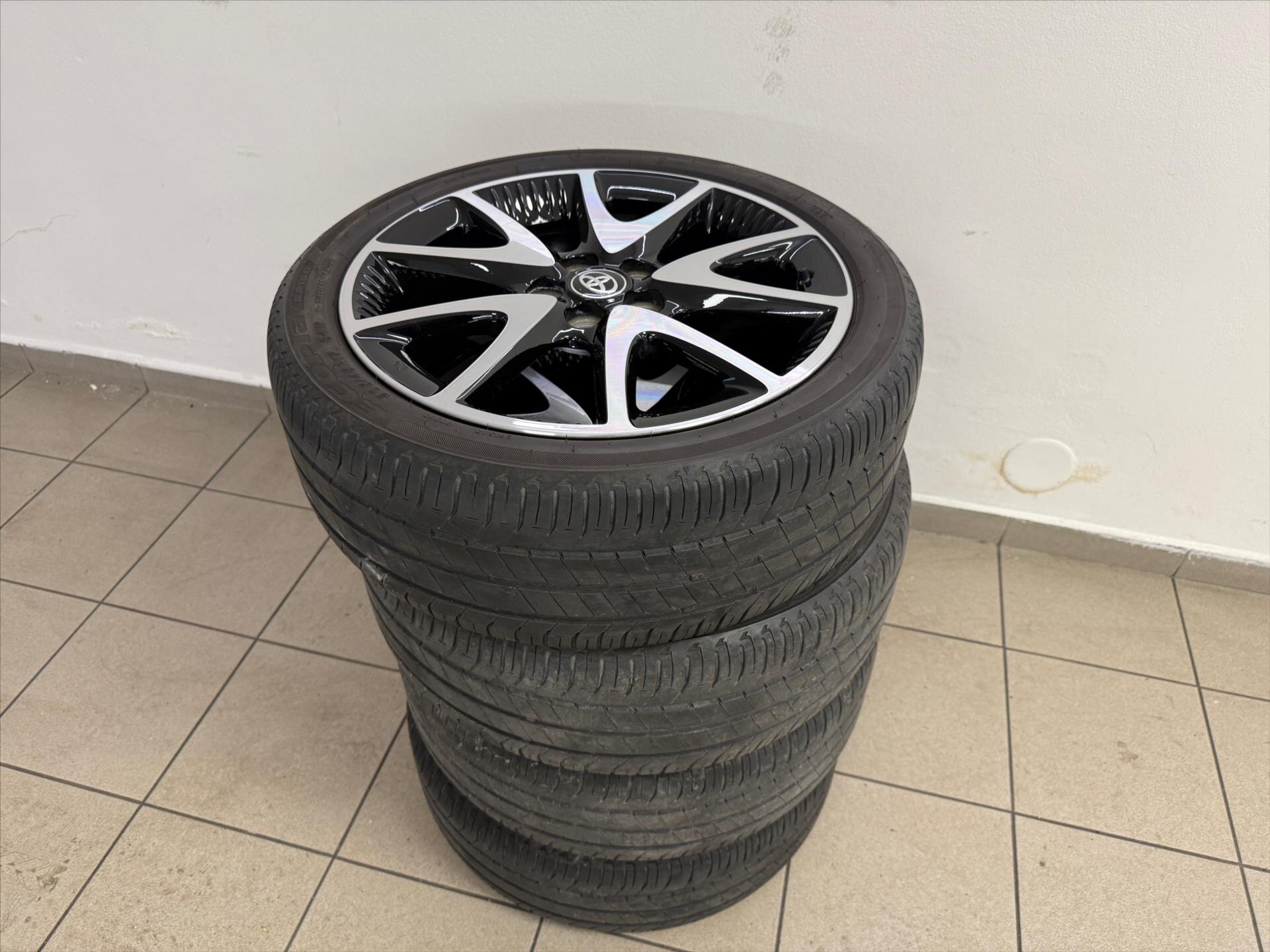 Toyota Yaris Hatchback 1,5 l 68 kw