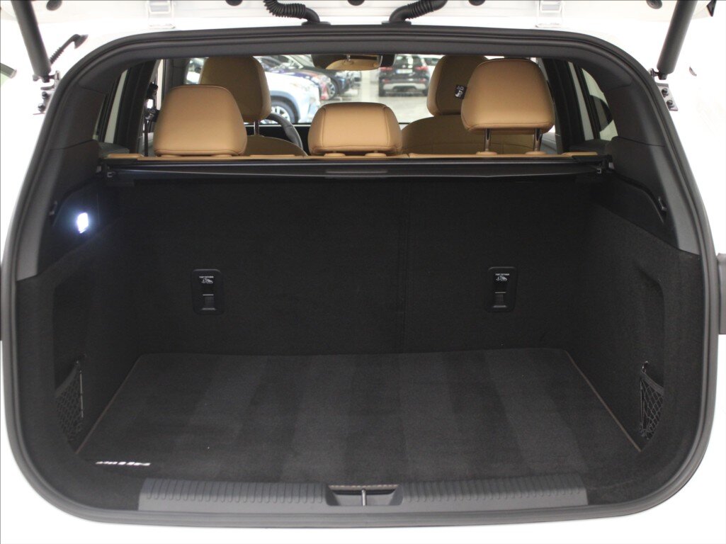 MG HS SUV 1,5 l 200 kw