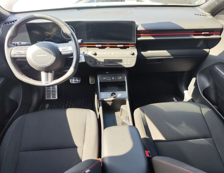 Hyundai Kona SUV / Terénní 1,6 l 145 kw