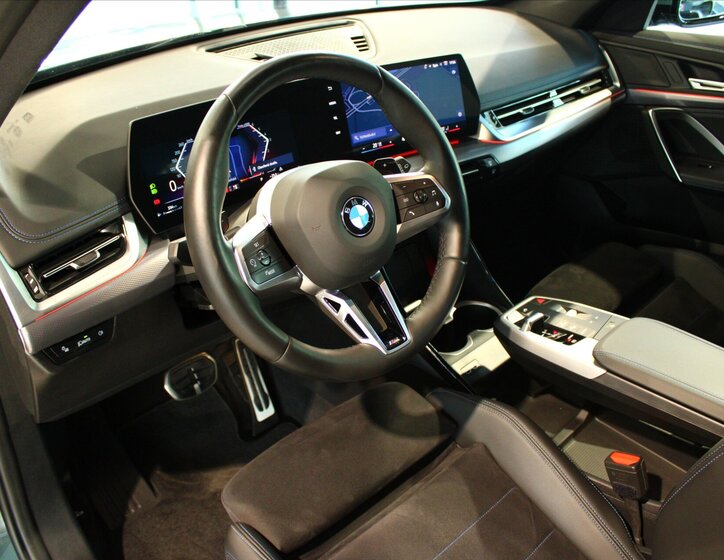 BMW X1 SUV / Terénní 2,0 l 145 kw