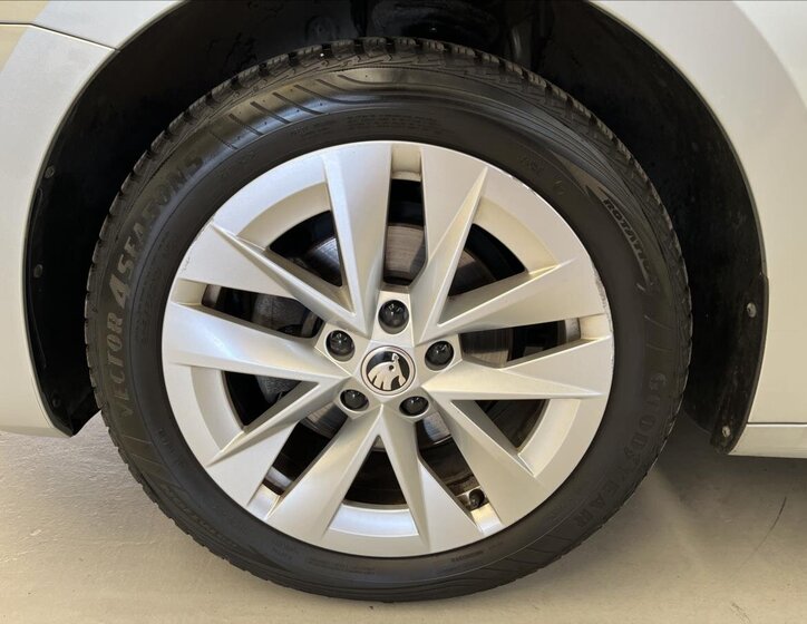 Škoda Octavia Kombi 2,0 l 110 kw