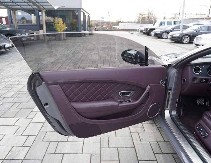 Bentley Continental GT 18