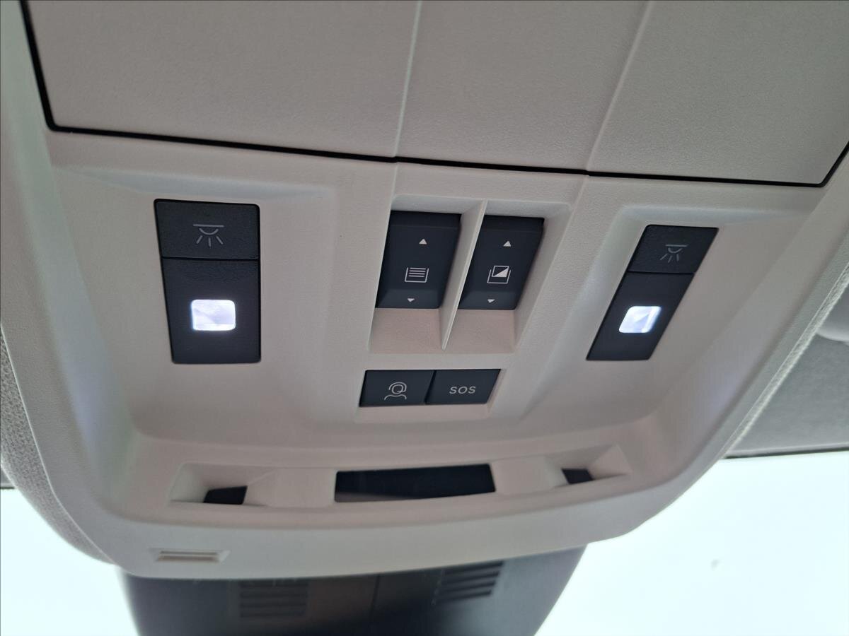 Citroën C5 Aircross SUV / Terénní 1,2 l 107 kw