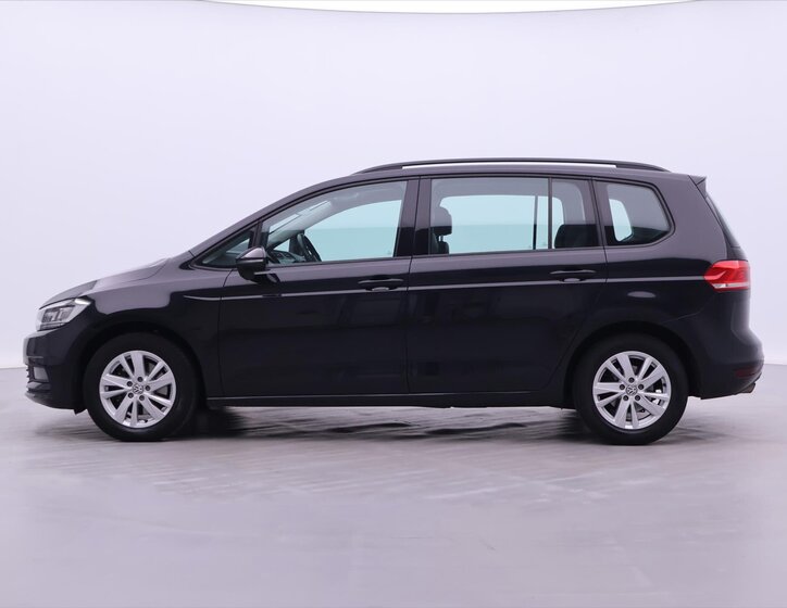 Volkswagen Touran 4