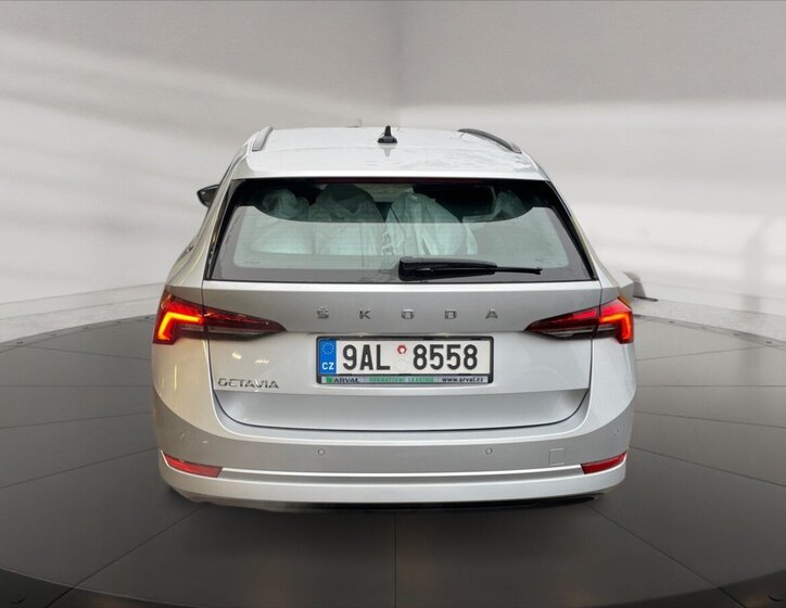 Škoda Octavia Kombi 2,0 l 85 kw