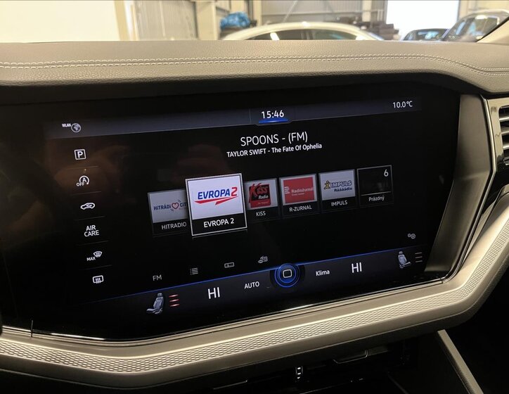 Volkswagen Touareg SUV / Terénní 3,0 l 170 kw