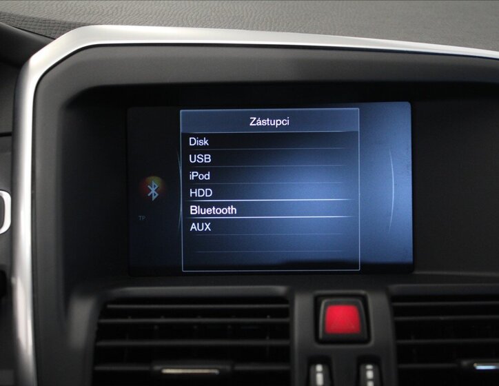 Volvo XC60 SUV / Terénní 2,4 l 162 kw