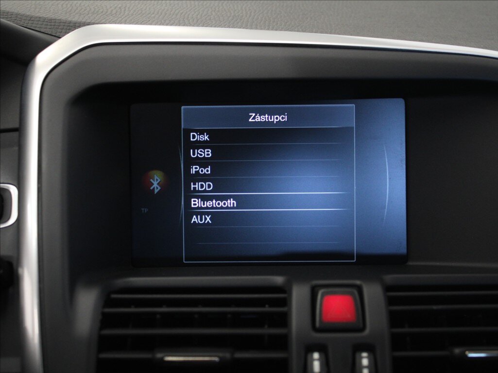 Volvo XC60 SUV / Terénní 2,4 l 162 kw