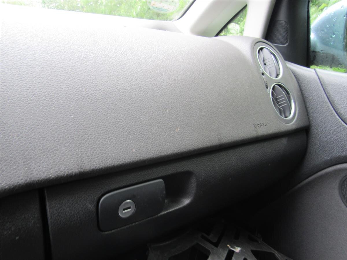 Volkswagen Golf Plus Hatchback 1,2 l 77 kw