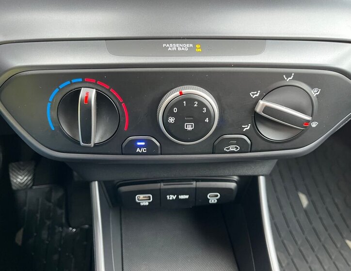 Hyundai i20 Hatchback 1,2 l 57 kw