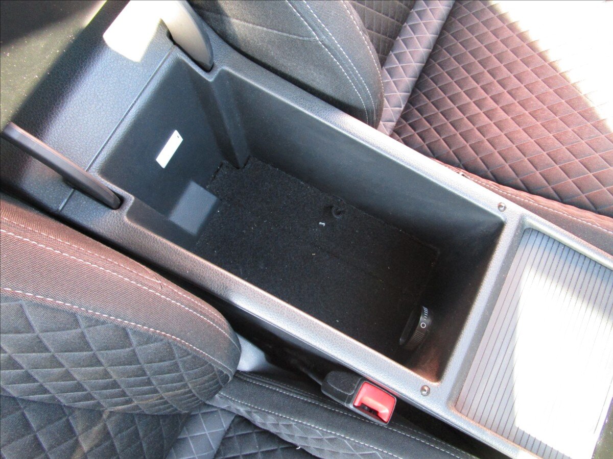 Škoda Superb Kombi 1,8 l 132 kw