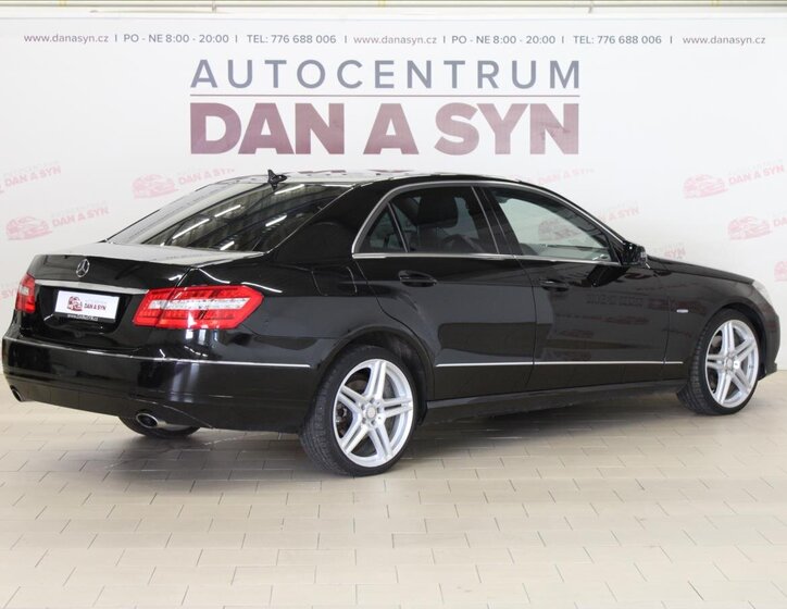 Mercedes-Benz Třídy E Sedan 3,0 l 170 kw
