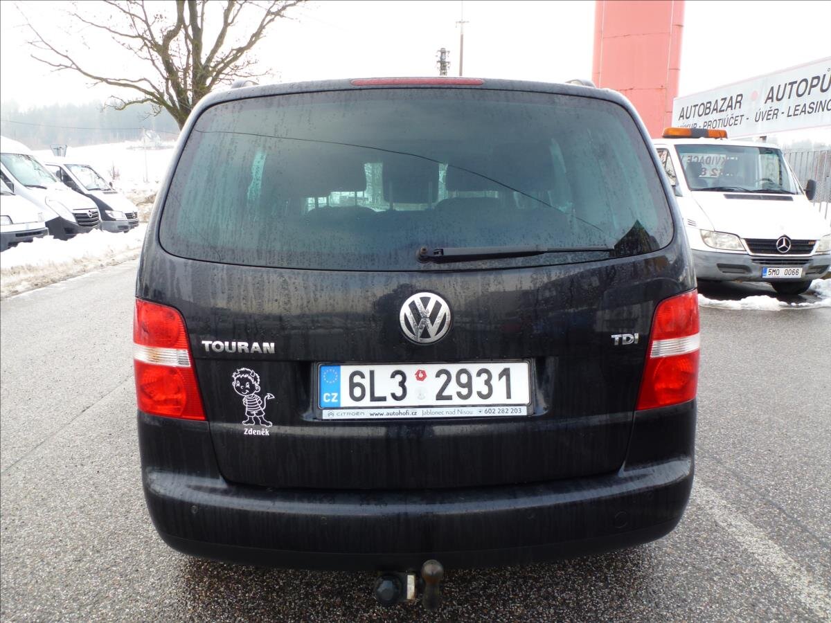 Volkswagen Touran Kombi 2,0 l 100 kw
