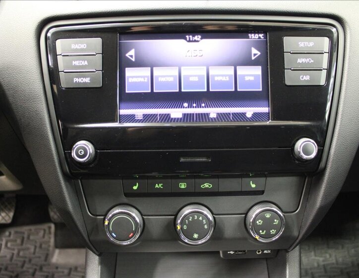 Škoda Octavia Sedan / Limuzína 1,6 l 85 kw