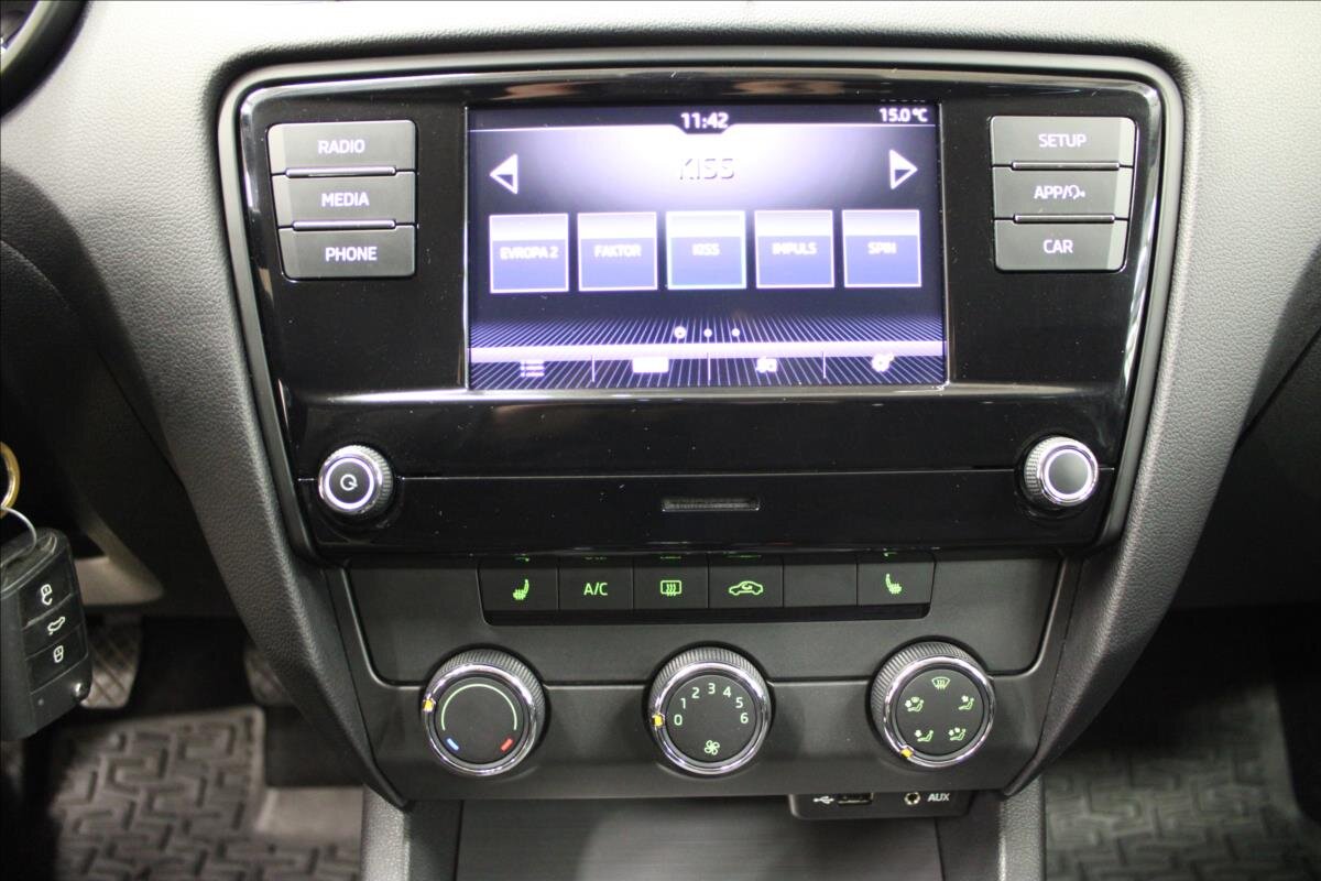 Škoda Octavia Sedan / Limuzína 1,6 l 85 kw