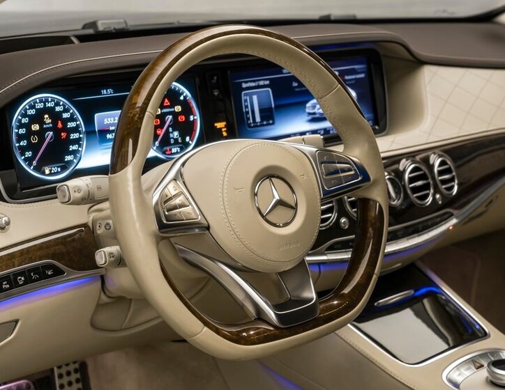 Mercedes-Benz Třídy S 15