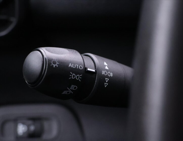 Peugeot Partner Ostatní 1,2 l 81 kw