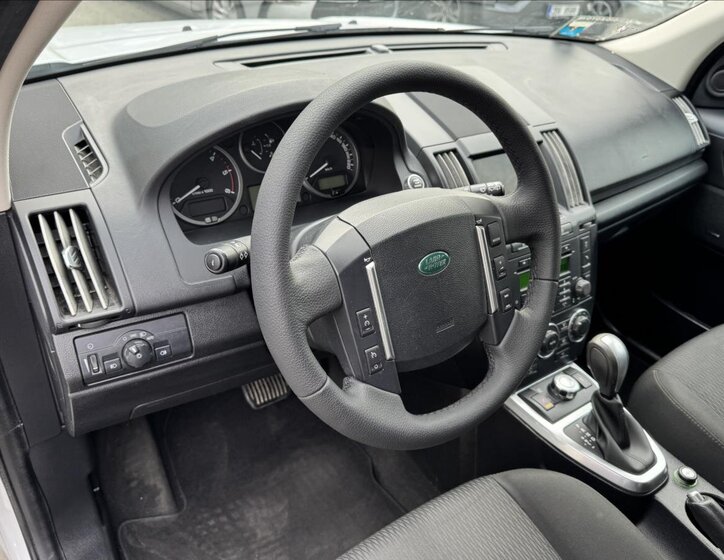 Land Rover Freelander SUV / Terénní 2,2 l 140 kw