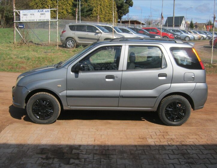 Suzuki Ignis Kombi 1,3 l 68 kw