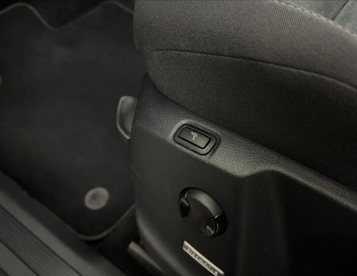 Volkswagen Touran 38