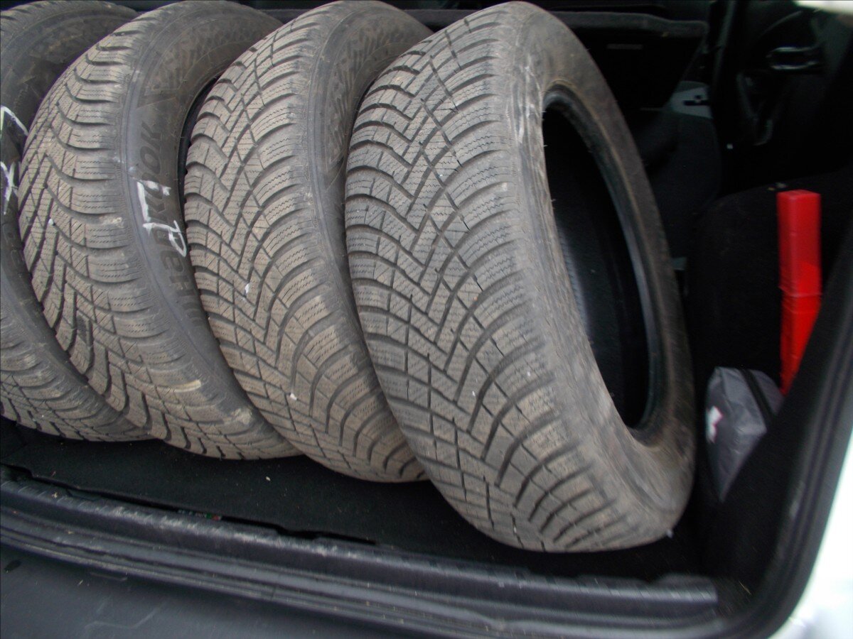 Ford EcoSport SUV / Terénní 998,0 92 kw