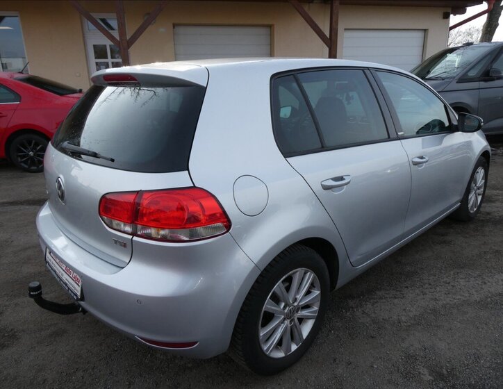 Volkswagen Golf Hatchback 1,4 l 90 kw