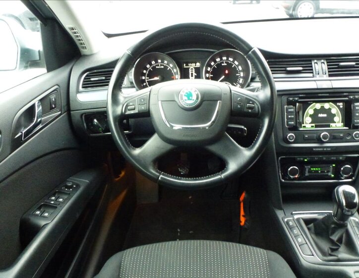 Škoda Superb Kombi 1,6 l 77 kw