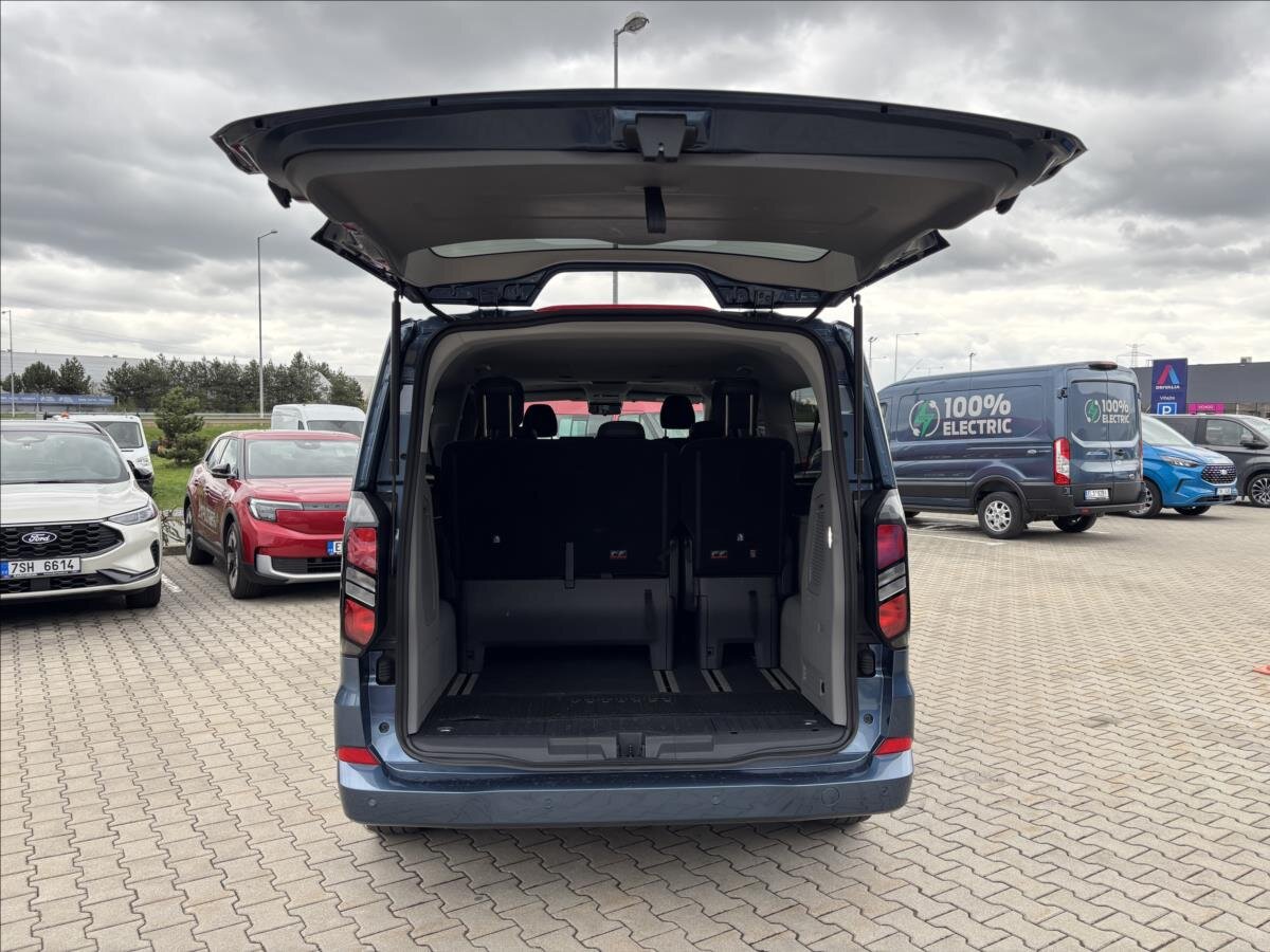 Ford Tourneo Custom Kombi 2,0 l 125 kw