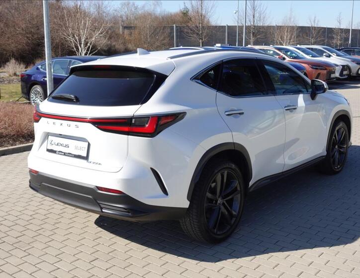 Lexus NX 350h 5