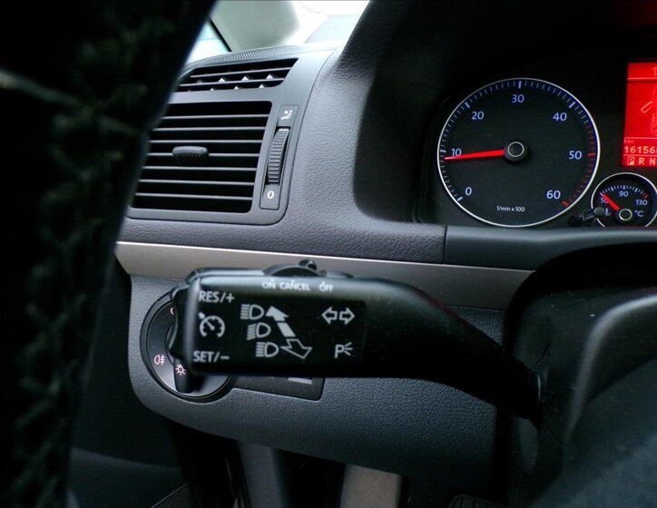 Volkswagen Touran 15